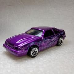 希少！Hot Wheels 92 フォード マスタング フレイムス ミニカー