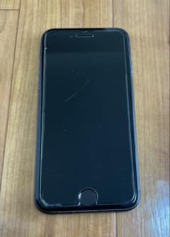 iPhone 8 ブラック 本体のサムネイル
