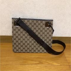 値下げ！【正規品】GUCCI グッチ ショルダーバッグ《美品》✨のサムネイル