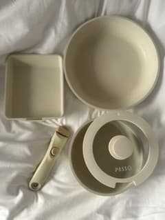 新品 PASSO アイボリー フライパンセットのサムネイル