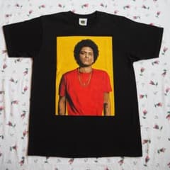 Bruno Mars Teeのサムネイル