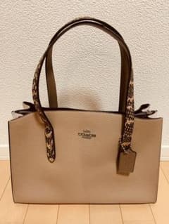 COACH コーチ ショルダーバッグのサムネイル