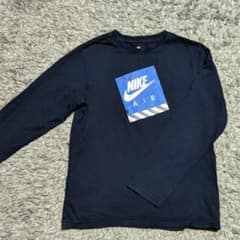 ナイキ　長Ｔシャツ　150のサムネイル