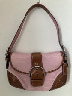 COACHソーホー Y2K スミニシグネチ ヤーワンショルダーバッグのサムネイル