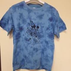 UNIQLO UT Disney T-shirt, size 160cm