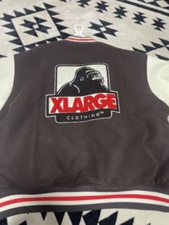XLARGE スタジャン ブラウン ホワイト 刺繍 - メルカリ