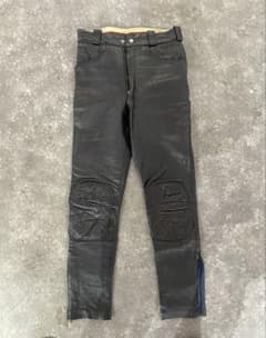 Lewis leathers ブラックレザーパンツ 膝パッド付きのサムネイル