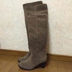 ロングブーツのサムネイル