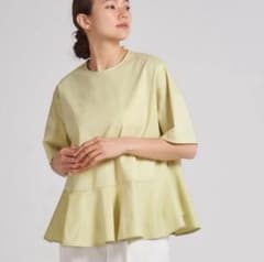 yori ⭐︎ ヘムフレア トリコットカットソー バックリボン 手洗い可能 yori ヨリ ヘムフレアトリコットカットソー ライム - メルカリ