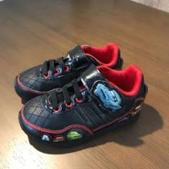 adidas カーズ スニーカー 美中古 13センチのサムネイル
