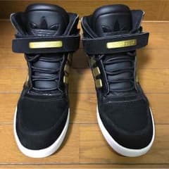 adidas ハイカットスニーカー 黒&ゴールド メンズのサムネイル