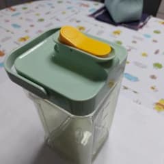 ウォーターボトル 冷水筒 麦茶ポット 冷蔵庫 水筒 3.5Lのサムネイル