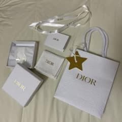DIOR ギフト用 ショップ袋 箱 巾着 リボン セットのサムネイル