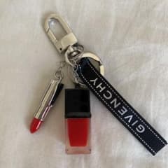 GIVENCHY　キーホルダー　最終値下げのサムネイル