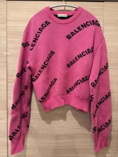 【100%本物】BALENCIAGA ロゴ入り ピンク クロップドセーター 100%本物】BALENCIAGA ロゴ入り ピンク クロップドセーター - メルカリ