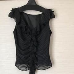 美品。ミッシェルクラン黒ブラウス。のサムネイル