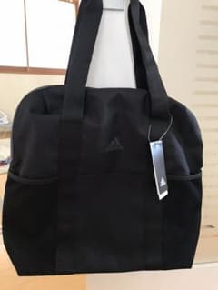アディダス adidas  トートバッグのサムネイル
