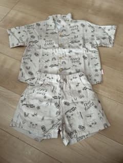 半袖シャツ&ショートパンツセット 110cmのサムネイル