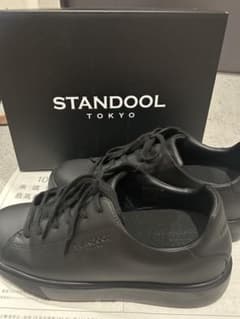 STANDOOL ブラック スニーカーのサムネイル