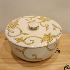 たち吉 橘吉 相生 蓋物 金彩花唐草模様 陶器 蓋付き小鉢 縁起物 煮物椀