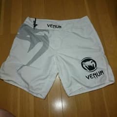 VENUMファイトショーツのサムネイル