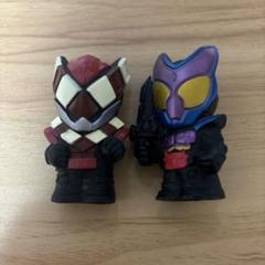 仮面ライダーガヴ ミニフィギュア ソフビ人形　 指人形 ガヴ と ヴァレン