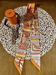 Hermès ツイリー　【新品・未使用】のサムネイル