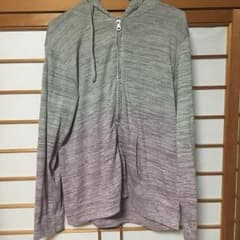 パーカーのサムネイル