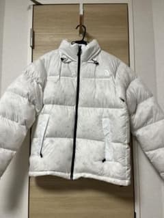 The North Face ホワイトダウンジャケットのサムネイル
