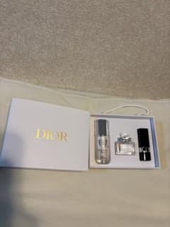 Dior ディオール ディスカバリー キットのサムネイル