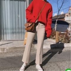 白　フレアパンツのサムネイル