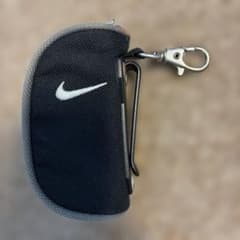 【希少】NIKE GOLF ゴルフボールケース（2個収納）のサムネイル