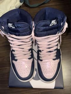 Air Jordan 1 High OG SE "Atmosphere"のサムネイル