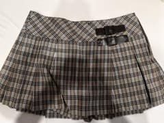 BURBERRY ブルーレーベル チェック柄スカート 38のサムネイル