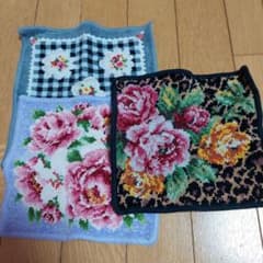 ハンカチのサムネイル