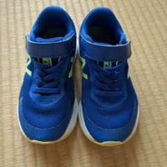 New Balance　スニーカー　18センチのサムネイル