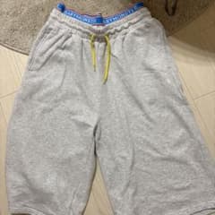 BABYMONSTER オーバーサイズドショーツ GRAY(メンズ)のサムネイル