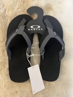 OAKLEY BURKE FLIP FLOP ブラック US9のサムネイル
