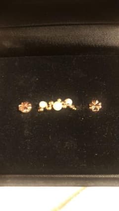 リング&ピアス　18金とパール　新品未使用値下げのサムネイル