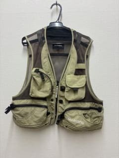 SHIMANO フィッシングベスト L カーキのサムネイル
