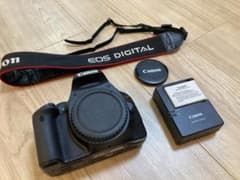 Canon EOS Kiss X4 本体 ストラップ 充電器セット - メルカリ