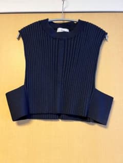 HYKE ハイク WIDE RIBBED CROPPED VEST ネイビー - メルカリ