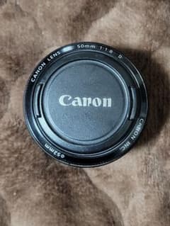 Canon 単焦点レンズ EF50mm 1:1.8 IIのサムネイル