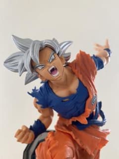 ドラゴンボール　フィギュア　身勝手の極意のサムネイル