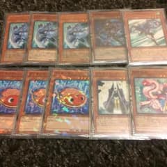 遊戯王 餅ヒーローデッキ 高レアリティ 値下げ交渉あり！のサムネイル