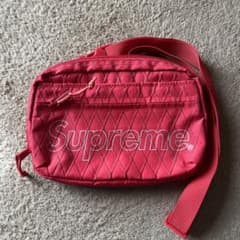 [Sss様専用] Supremeショルダーバッグ レッドのサムネイル