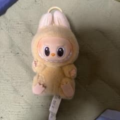 ラブブ ストラップ付き 肌色のサムネイル