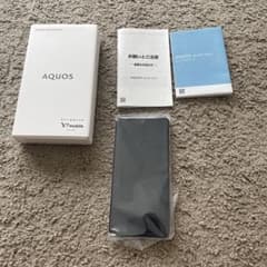 シャープ　AQUOS  sense4basic スマートフォン　本体のサムネイル