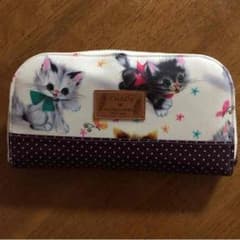 猫の長財布のサムネイル