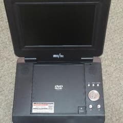 再値下げ　ポータブル DVDプレーヤー　7インチのサムネイル